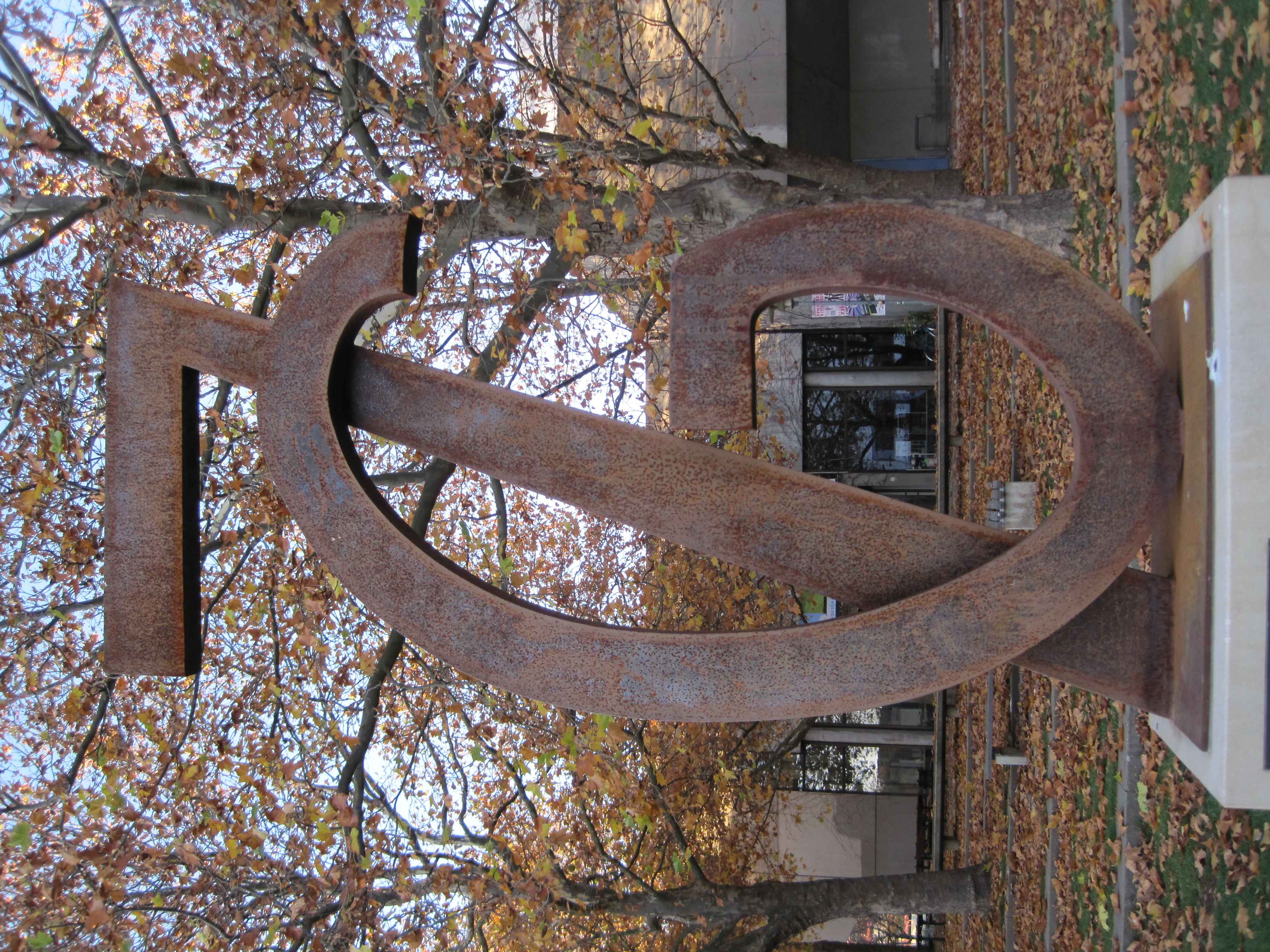 🏛️ 괴팅겐 7인 기념비(덴크말 데어 괴팅거 지벤)